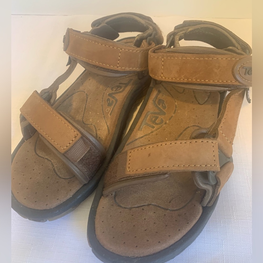 Teva Women's Brown Leather Velcro Strap Sandals Worn But Has Some Life Left